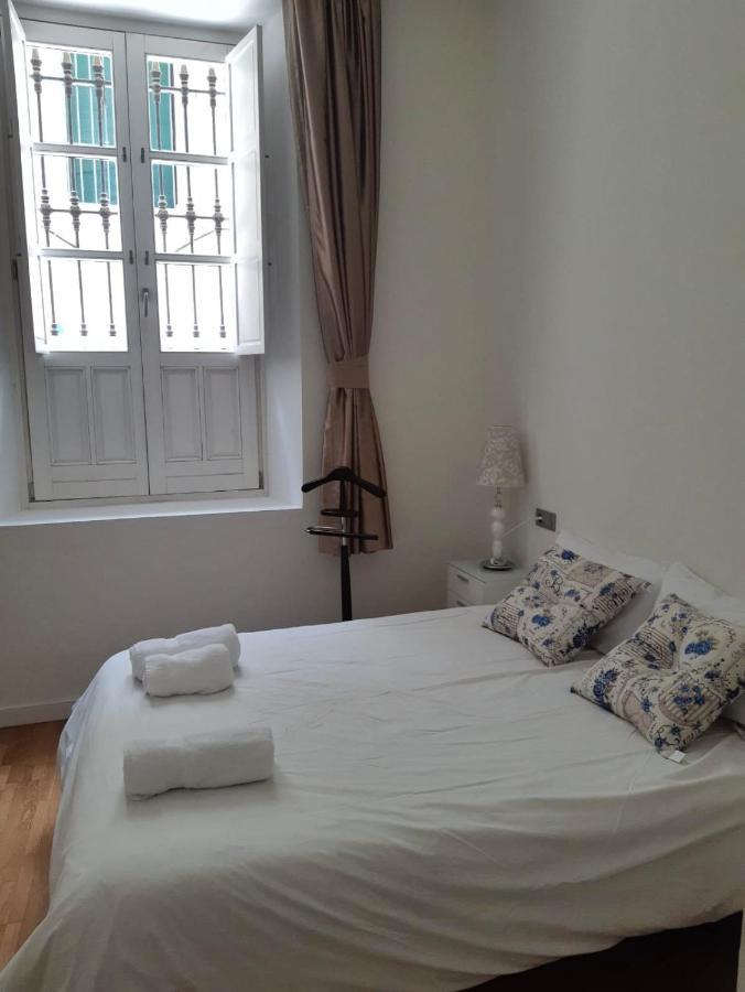 Apartamento Spinola Home เซบีญา ภายนอก รูปภาพ