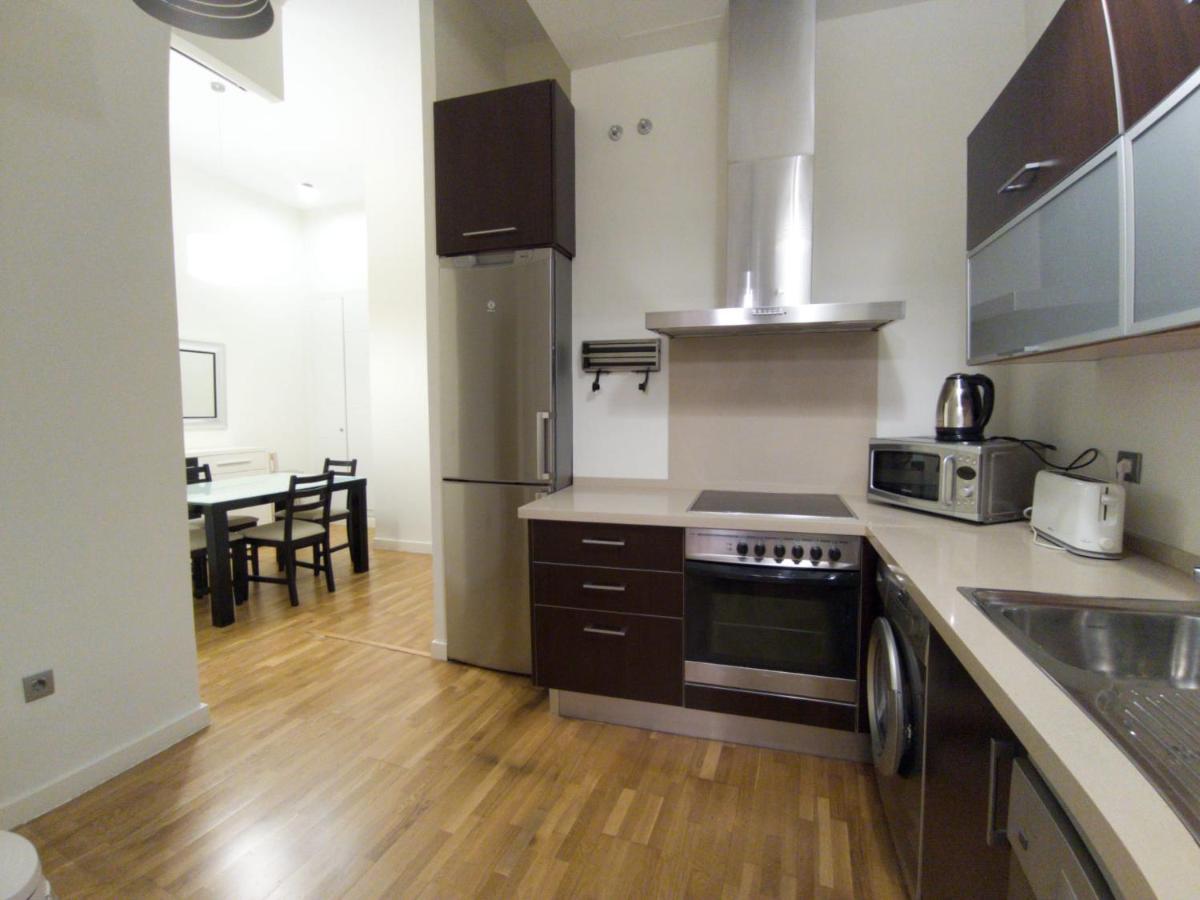 Apartamento Spinola Home เซบีญา ภายนอก รูปภาพ