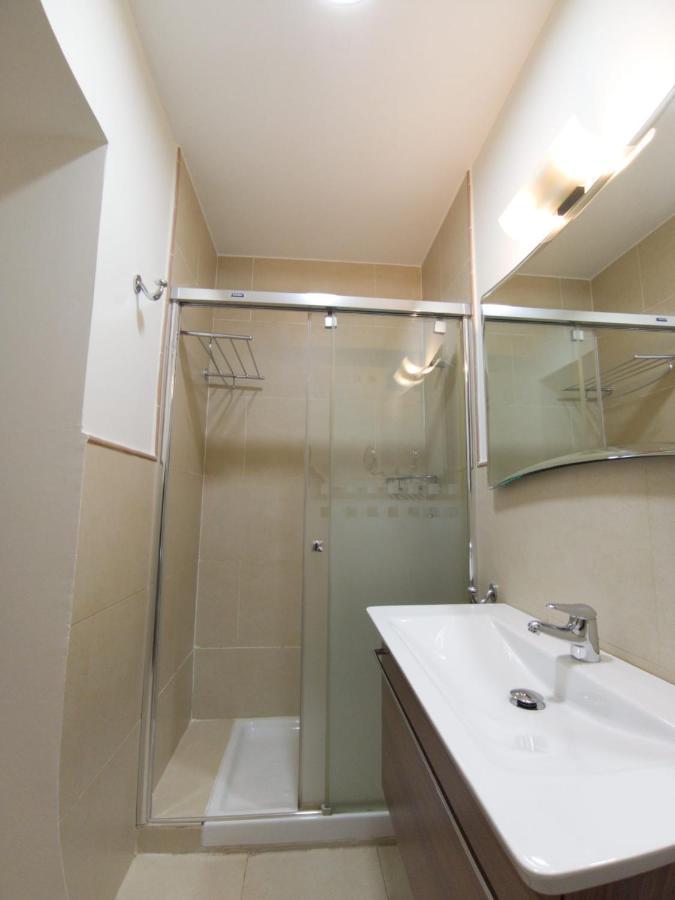 Apartamento Spinola Home เซบีญา ภายนอก รูปภาพ