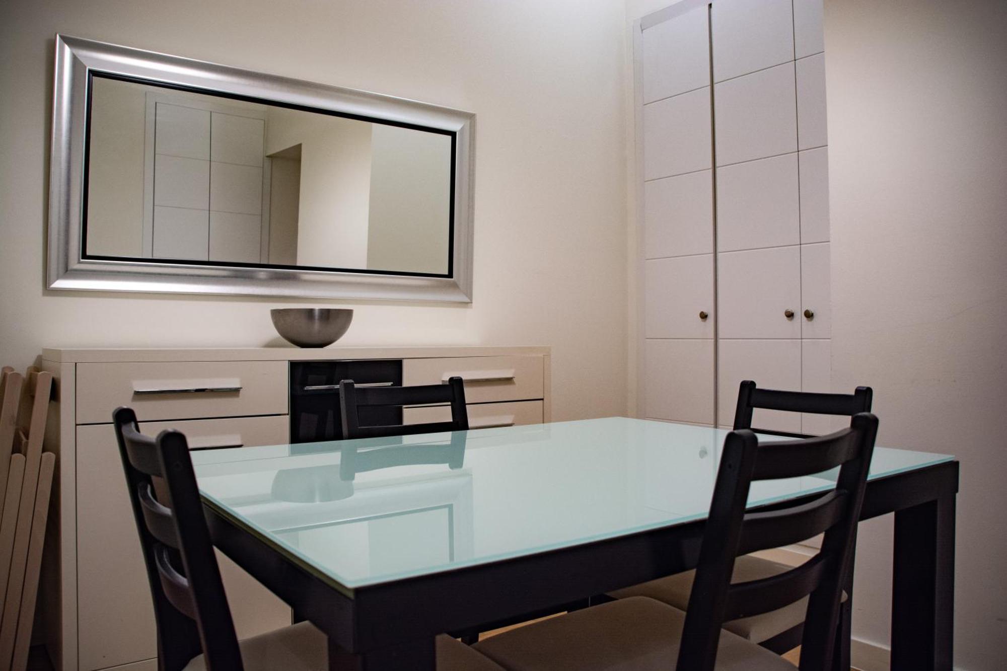 Apartamento Spinola Home เซบีญา ภายนอก รูปภาพ