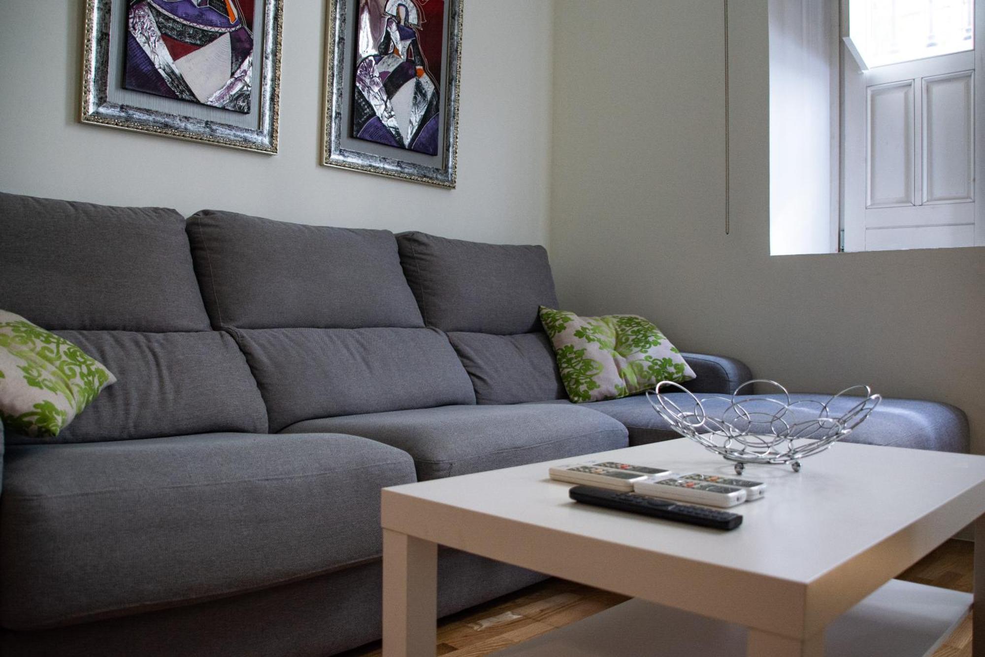 Apartamento Spinola Home เซบีญา ภายนอก รูปภาพ